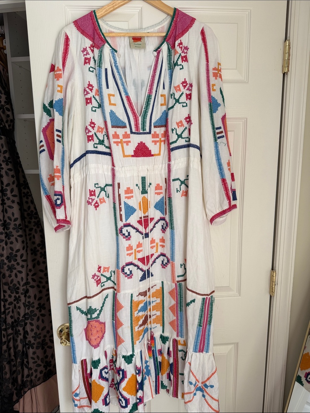 FARM Rio White Midi Dress with Multicolor Embroidery